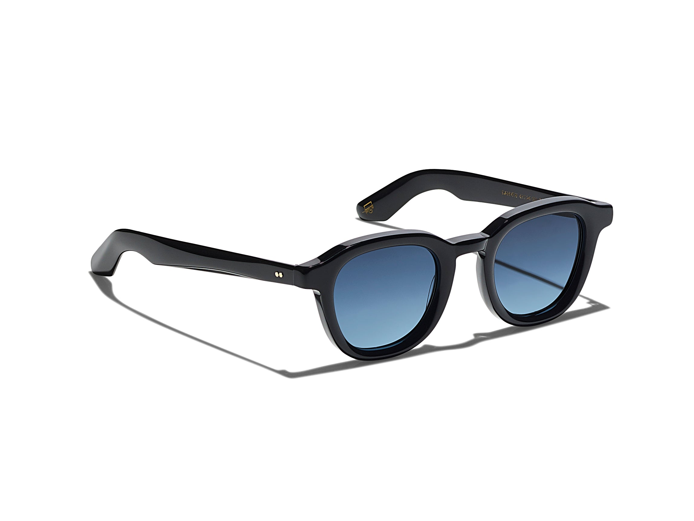 Dahven black